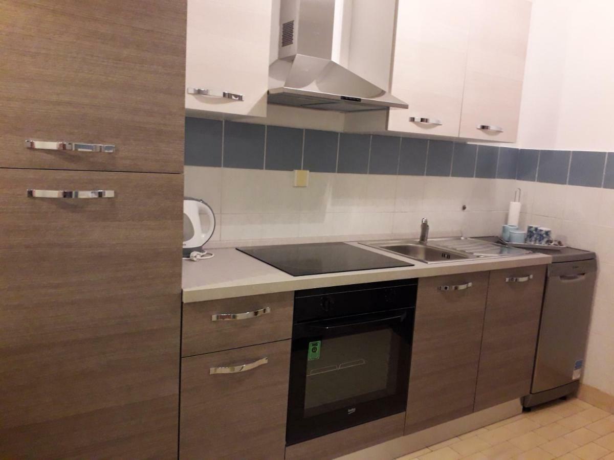 Apartman Ana 2 Apartment Rijeka Exterior photo